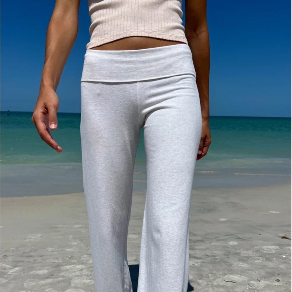 Brandy Melville PRISCILLA PANTS in light grey